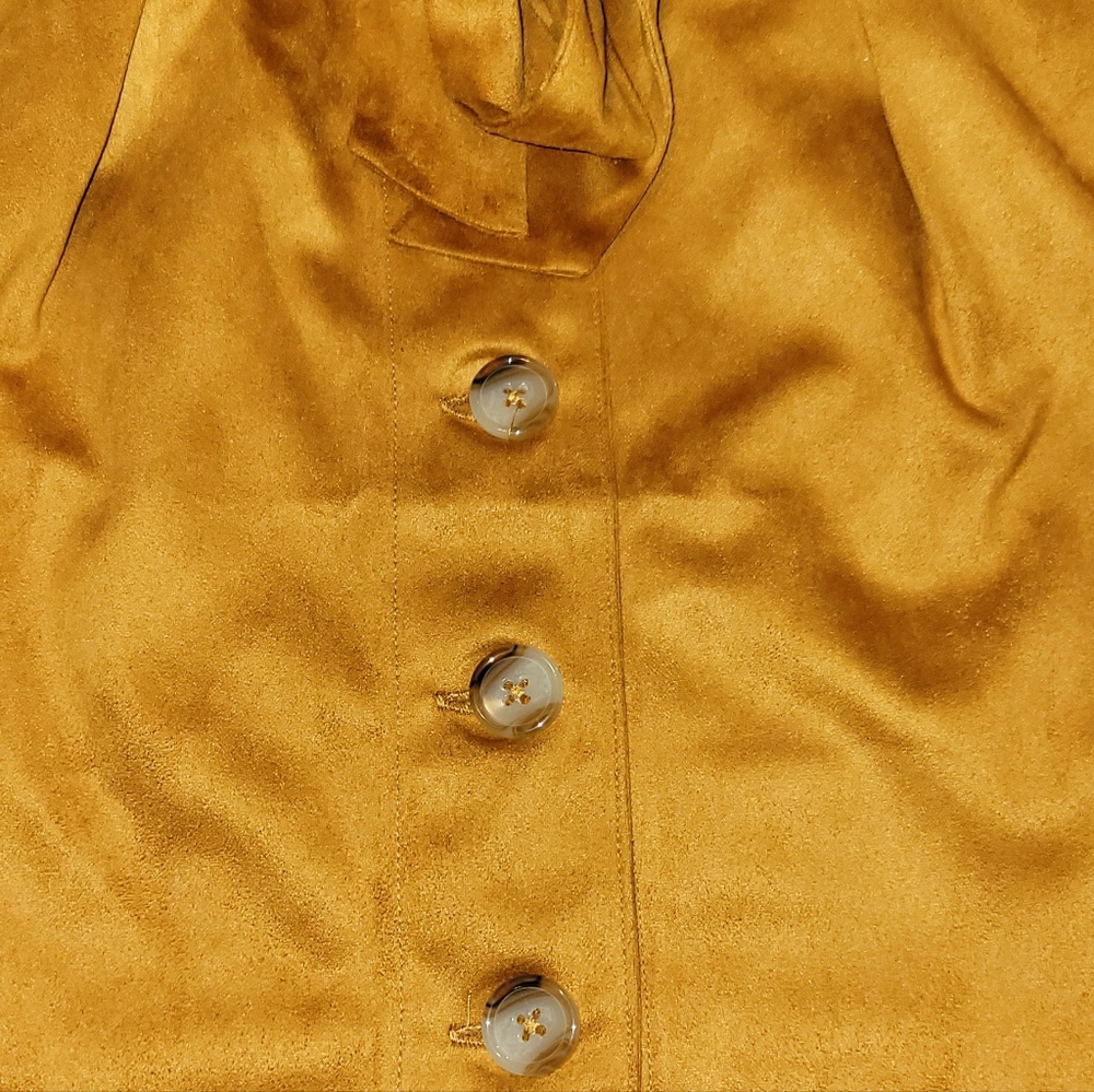 Francesca's Suede Skirt XS - Picture 3 of 9